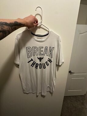 Under Armour White Short-Sleeve 'BREAK THROUGH' Graphic Tee